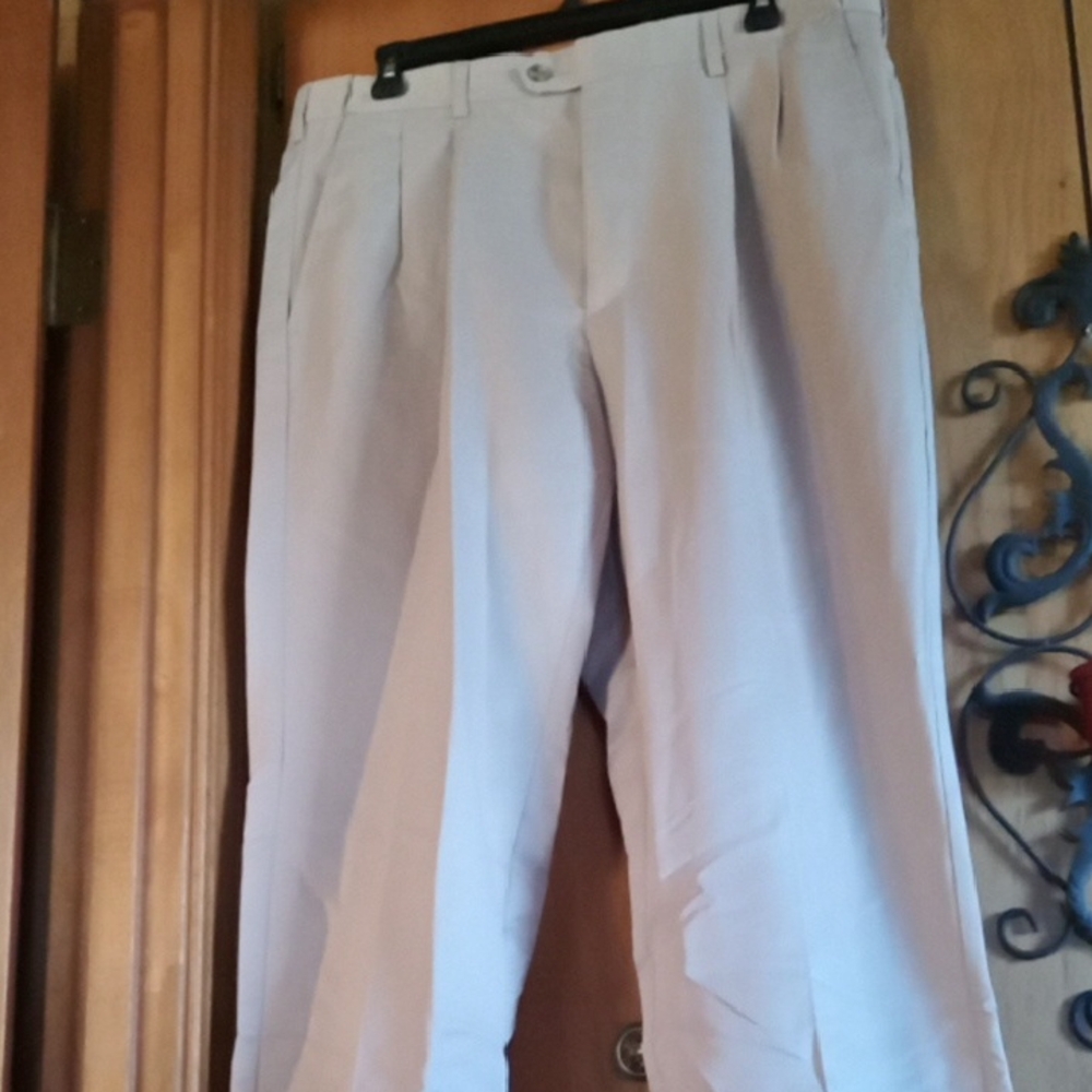 Perry Ellis Beige Chinos